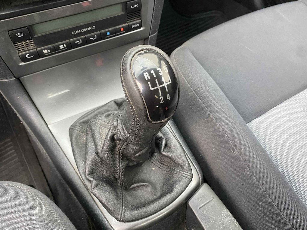 Škoda Octavia 1.6i 