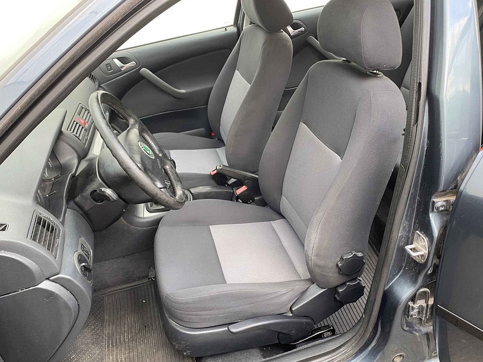 Škoda Octavia 1.6i 