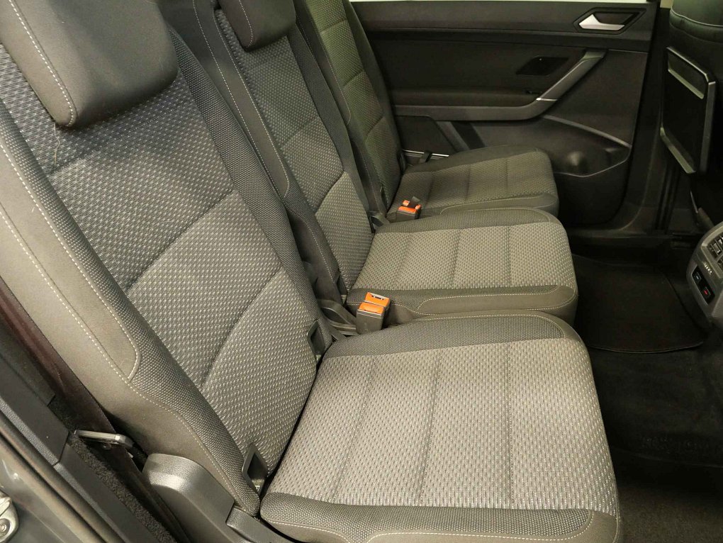 Volkswagen Touran 1.6TDi 