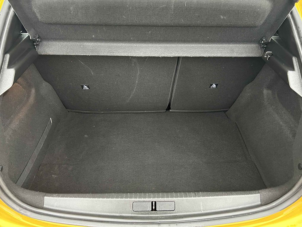 Peugeot 208 1.2 PT 