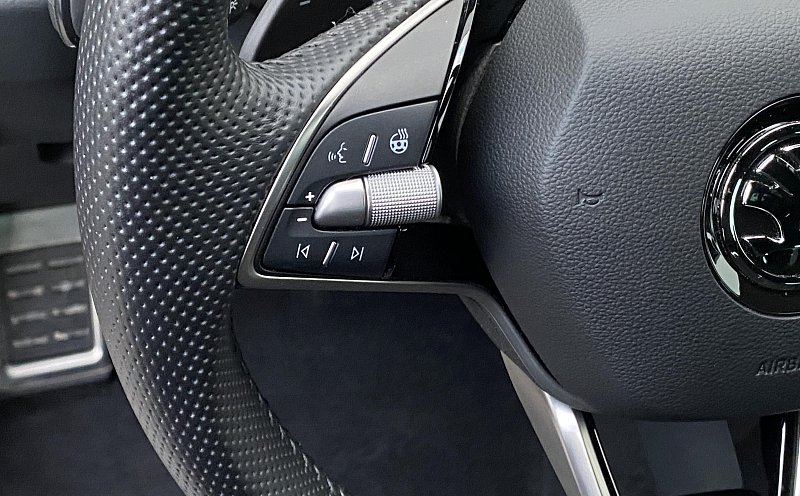 Škoda Karoq 1.5 TSi SportLine