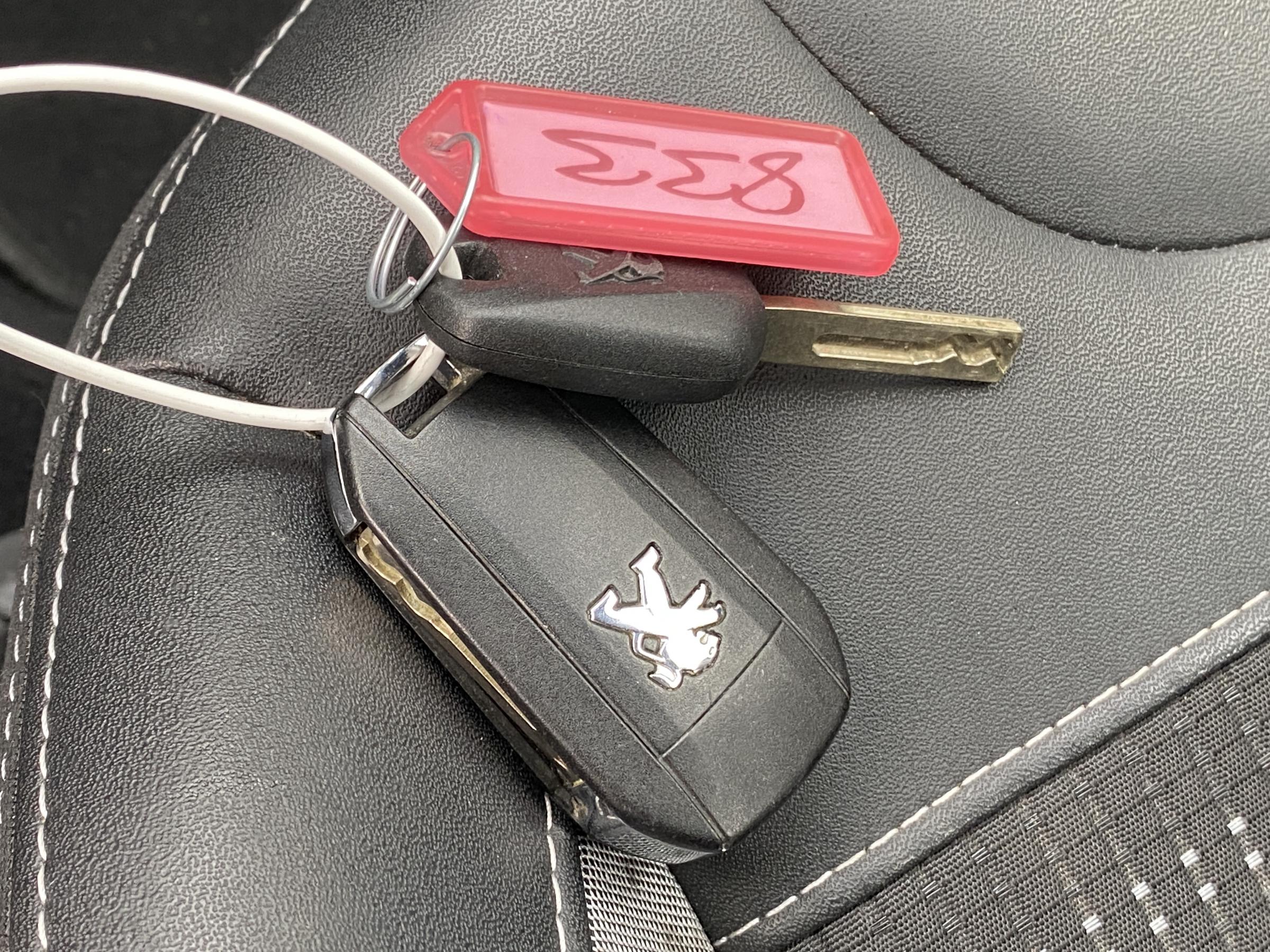 Peugeot 2008, 2016 - pohled č. 18