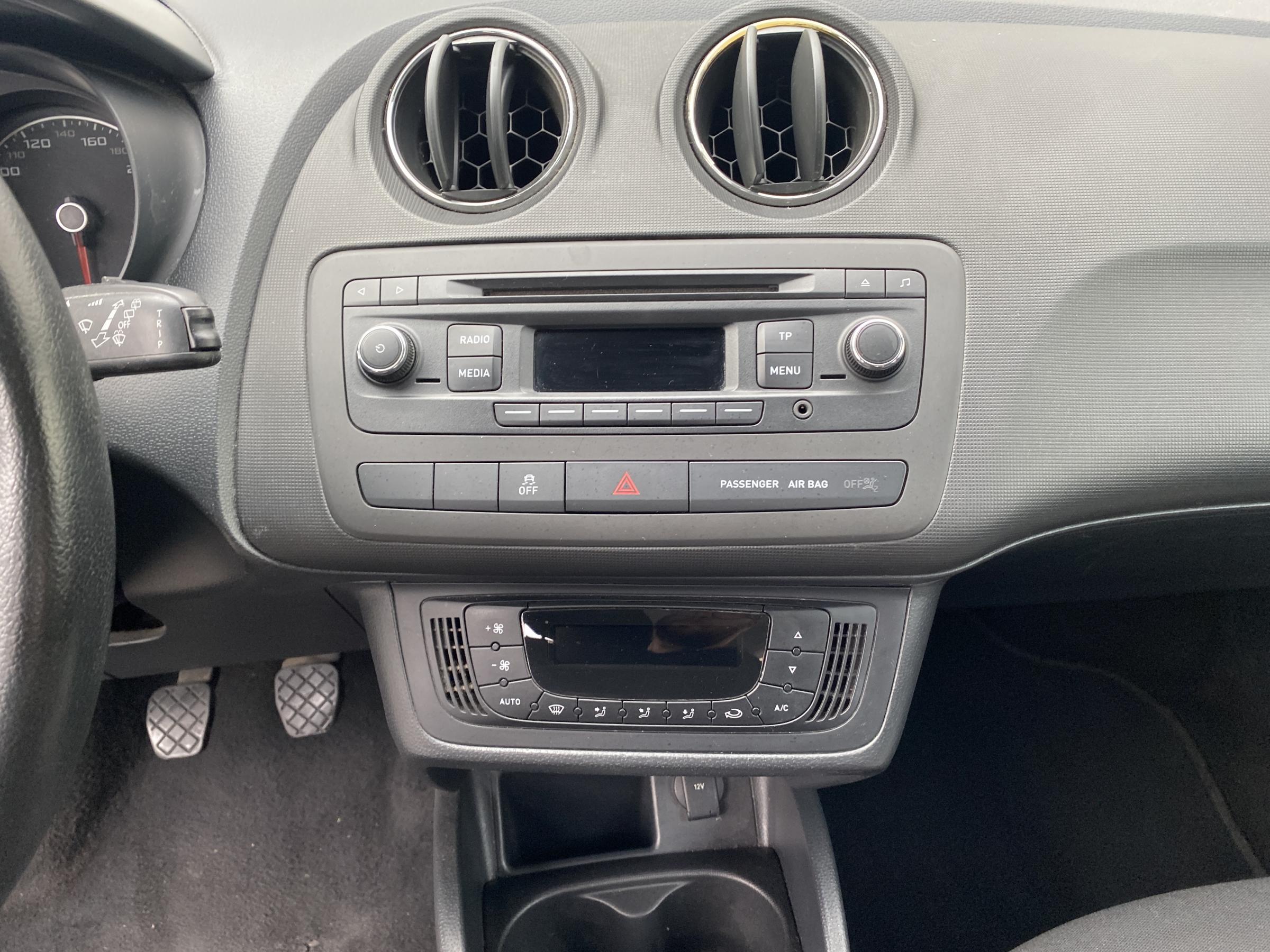 Seat Ibiza, 2015 - pohled č. 10