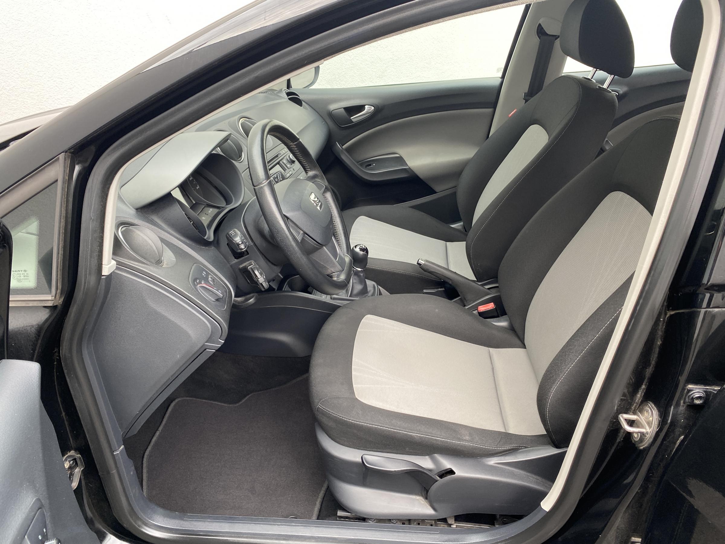 Seat Ibiza, 2015 - pohled č. 11