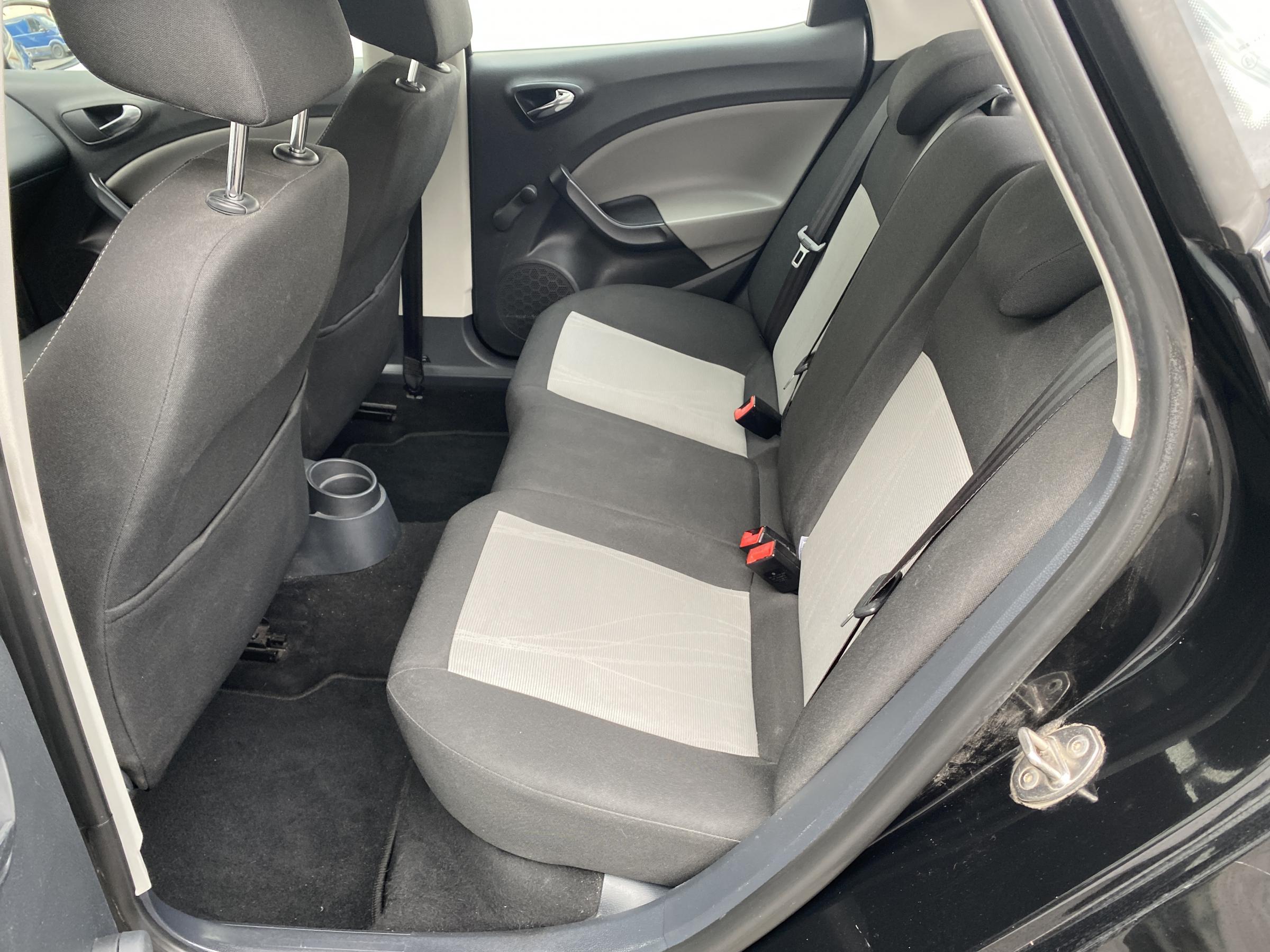 Seat Ibiza, 2015 - pohled č. 12