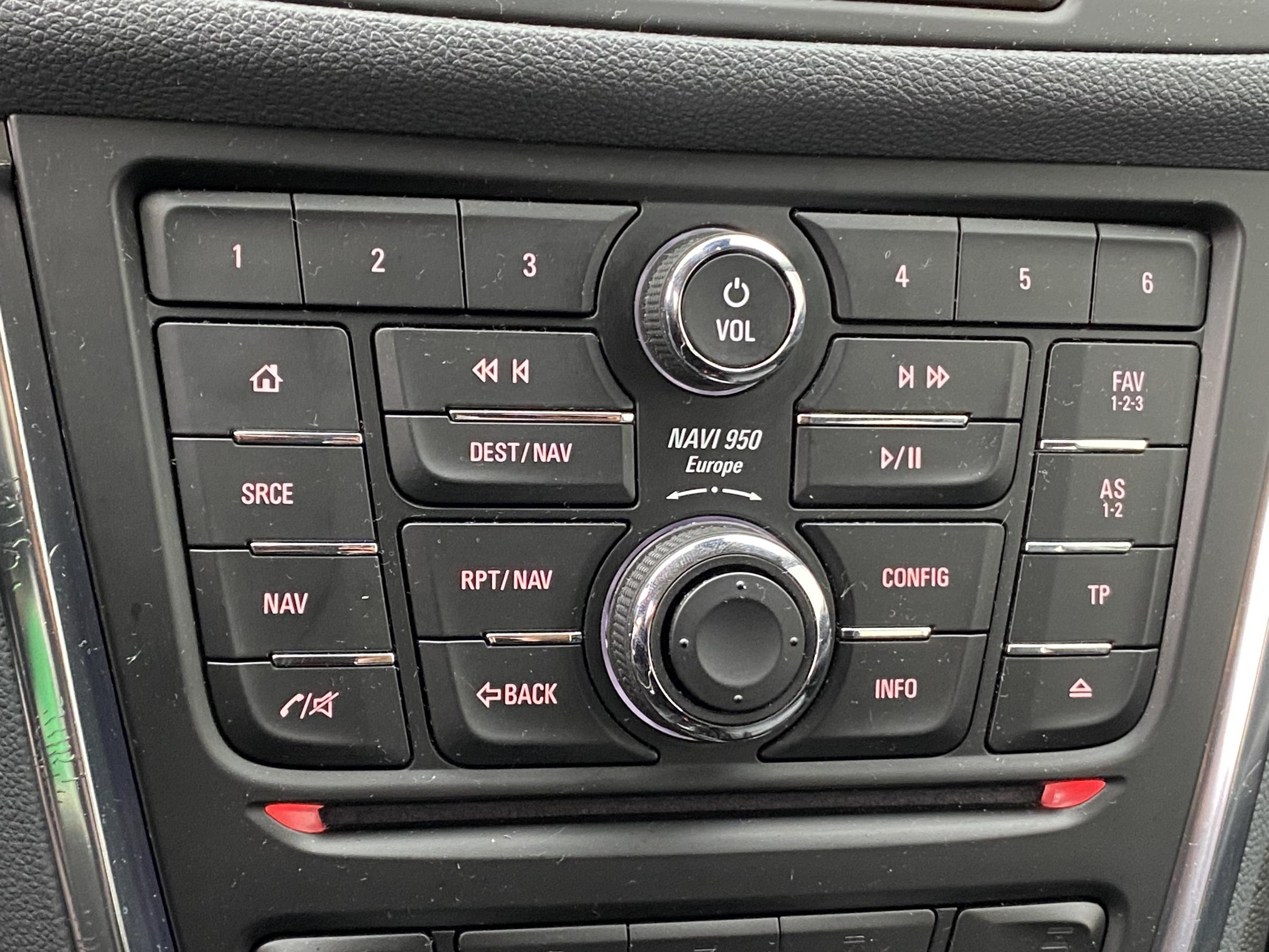 Opel Mokka, 2015 - pohled č. 17