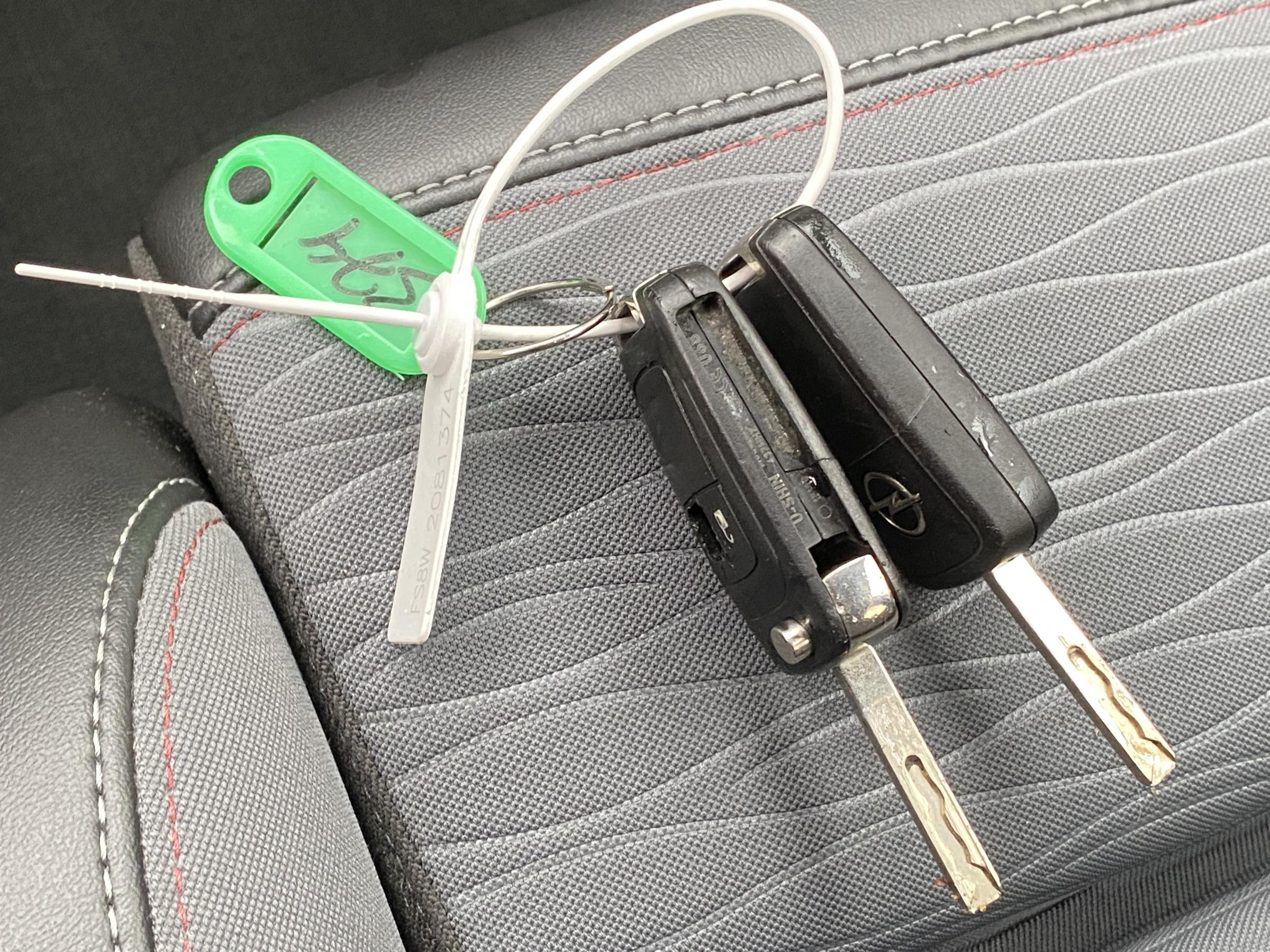 Opel Mokka, 2015 - pohled č. 21