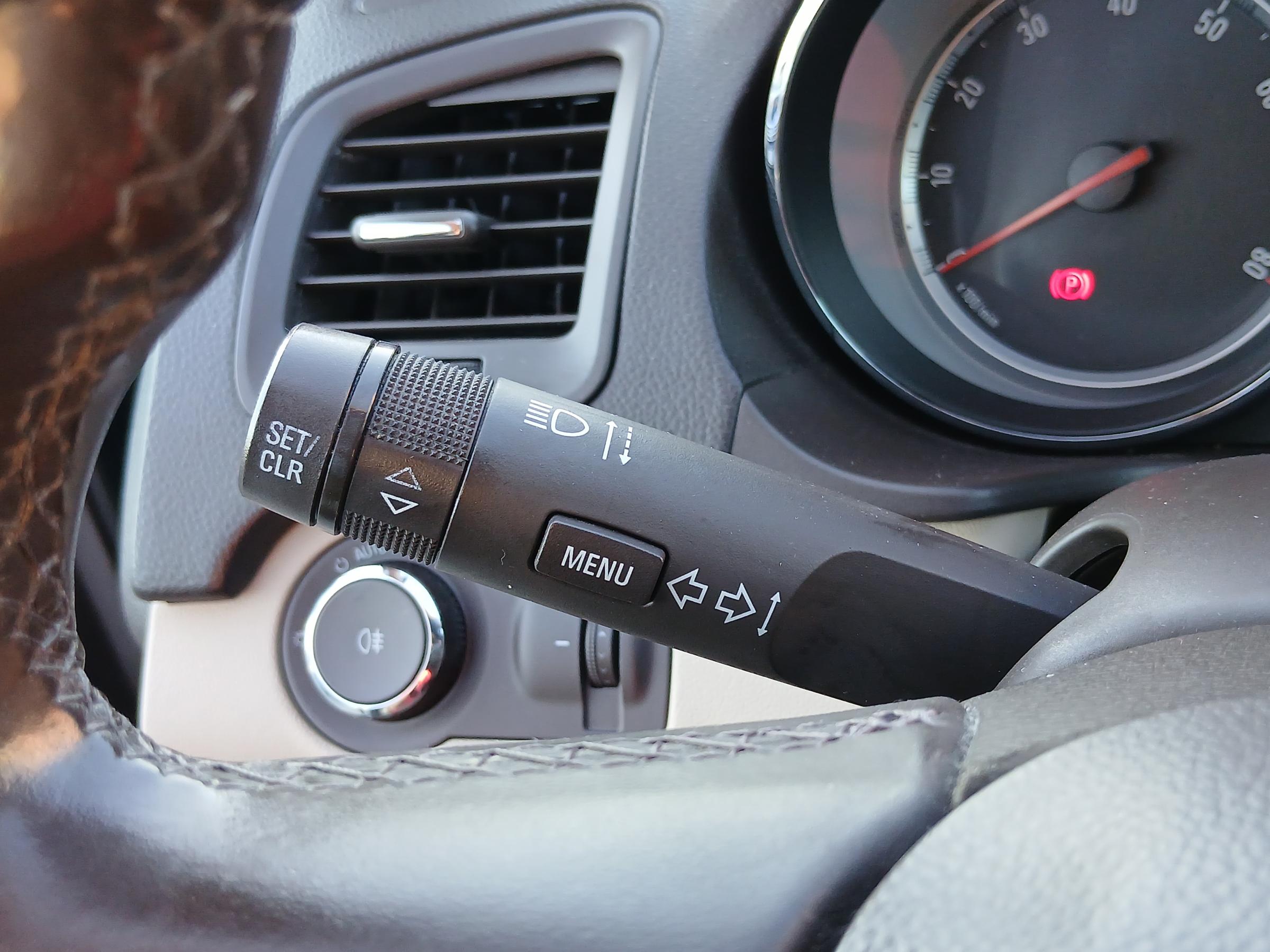 Opel Insignia, 2011 - pohled č. 14