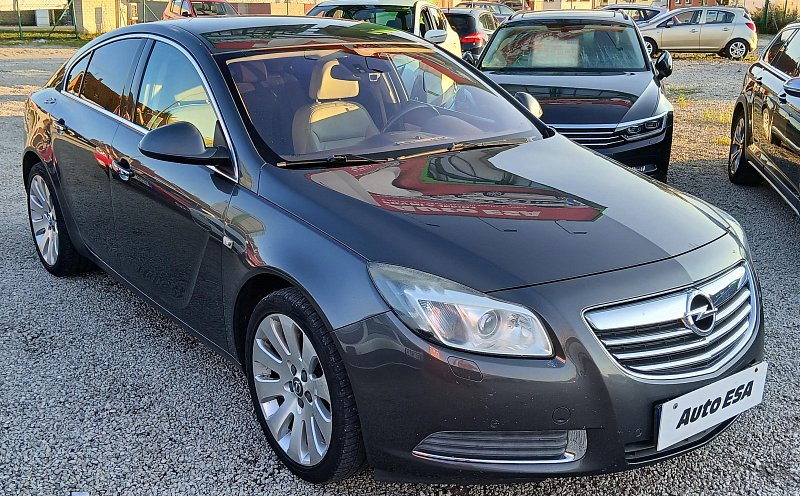 Opel Insignia 1.6T 