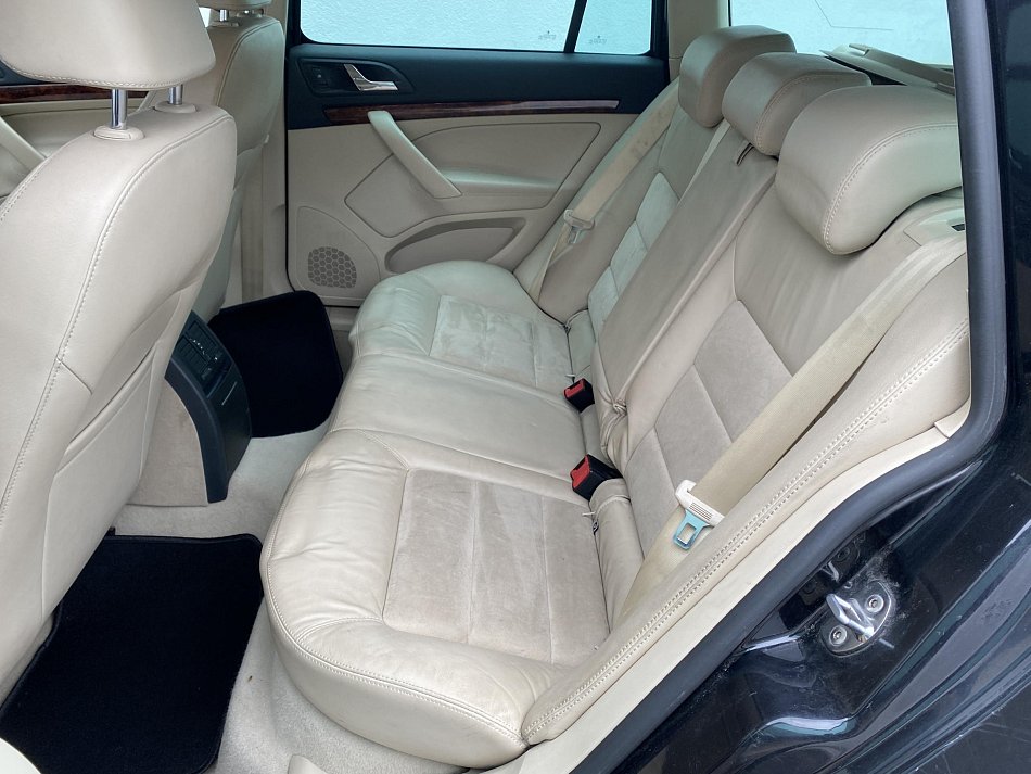 Škoda Octavia II 2.0 TDi Elegance