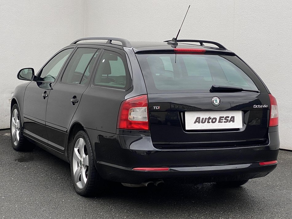 Škoda Octavia II 2.0 TDi Elegance