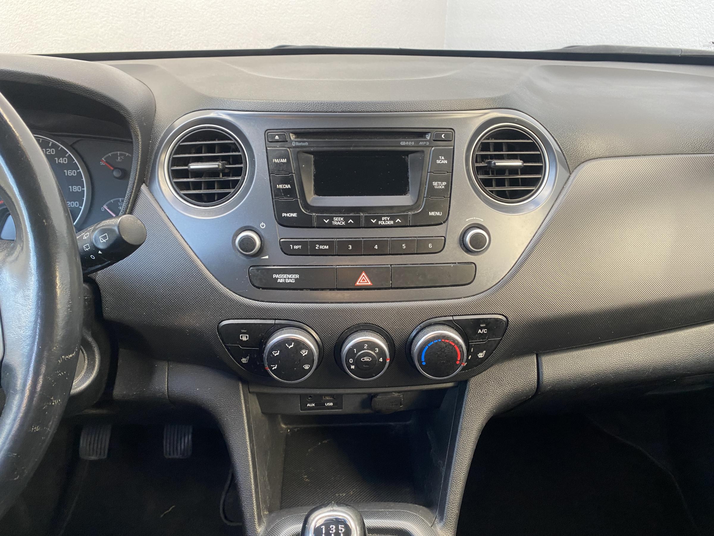 Hyundai i10, 2016 - pohled č. 12