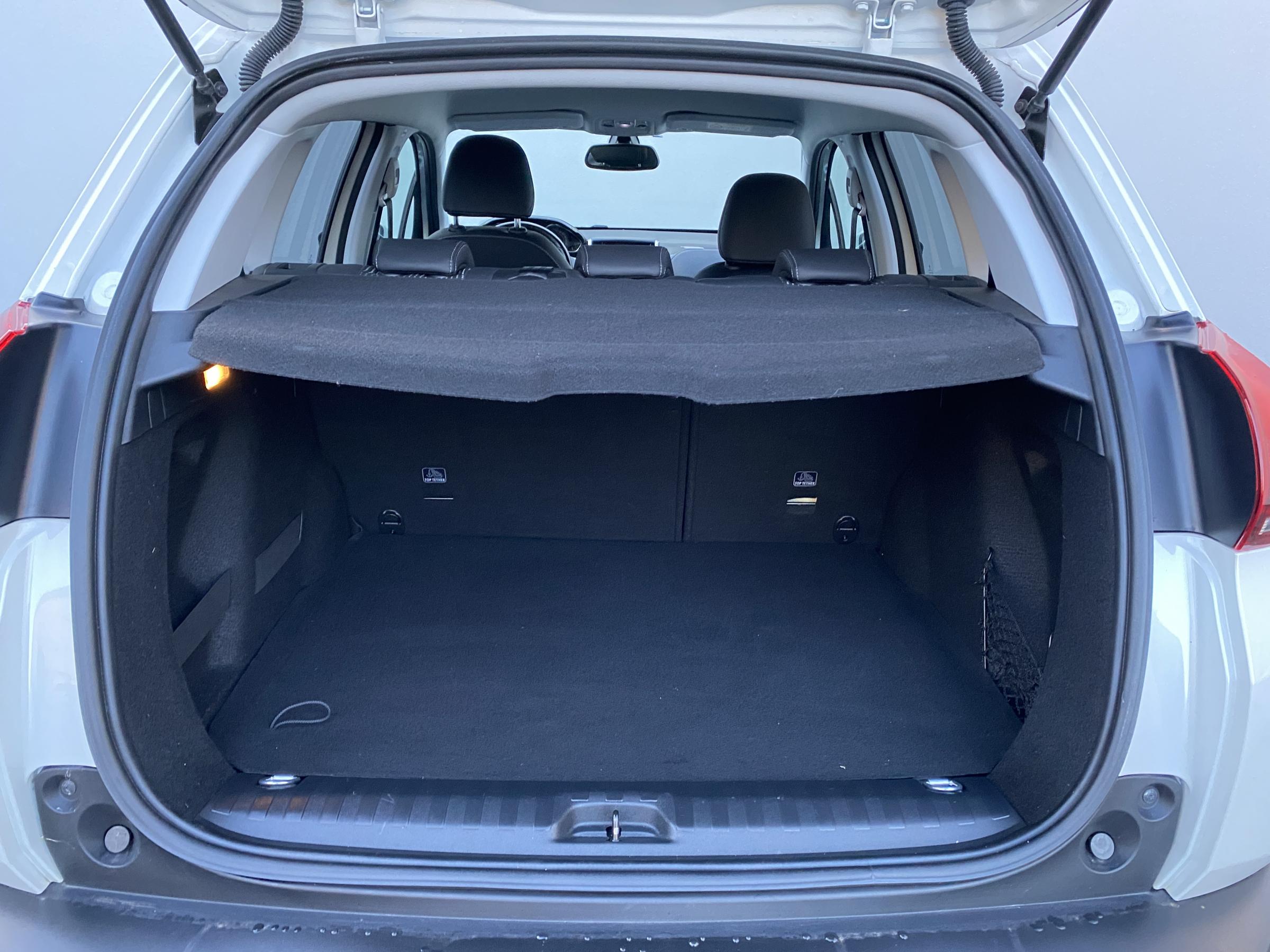 Peugeot 2008, 2019 - pohled č. 7