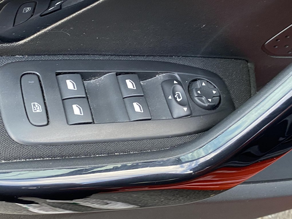 Peugeot 208 1.2 PT TechEdition