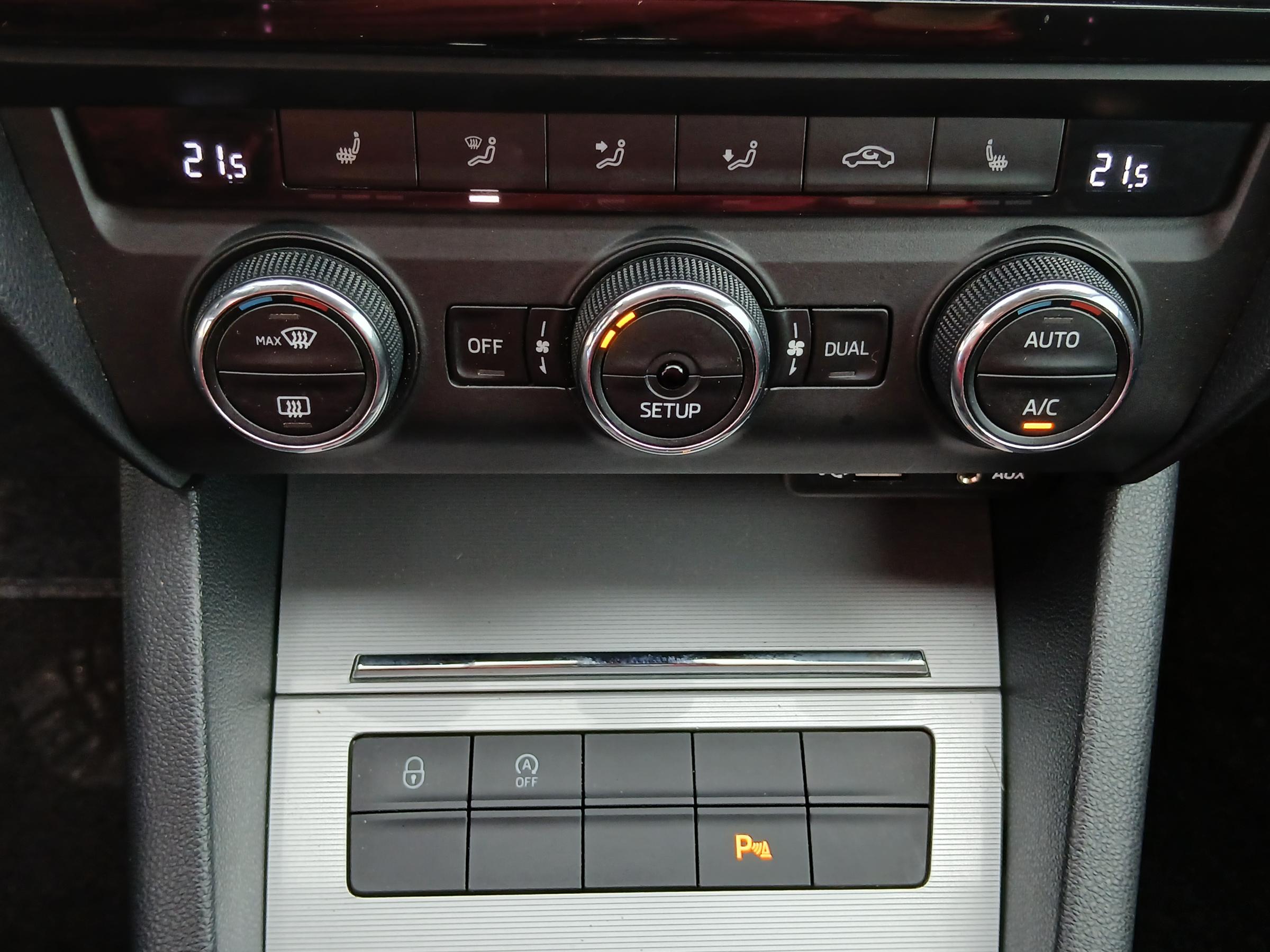 Škoda Octavia III, 2014 - pohled č. 14