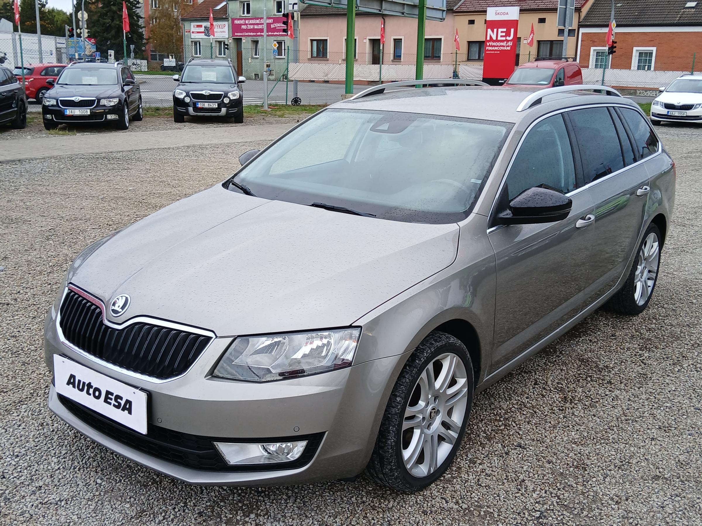 Škoda Octavia III, 2014 - pohled č. 3
