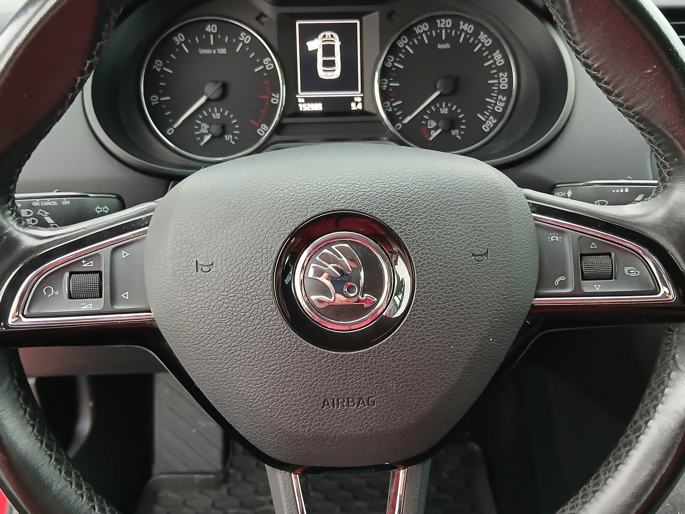 Škoda Octavia III, 2016 - pohled č. 17