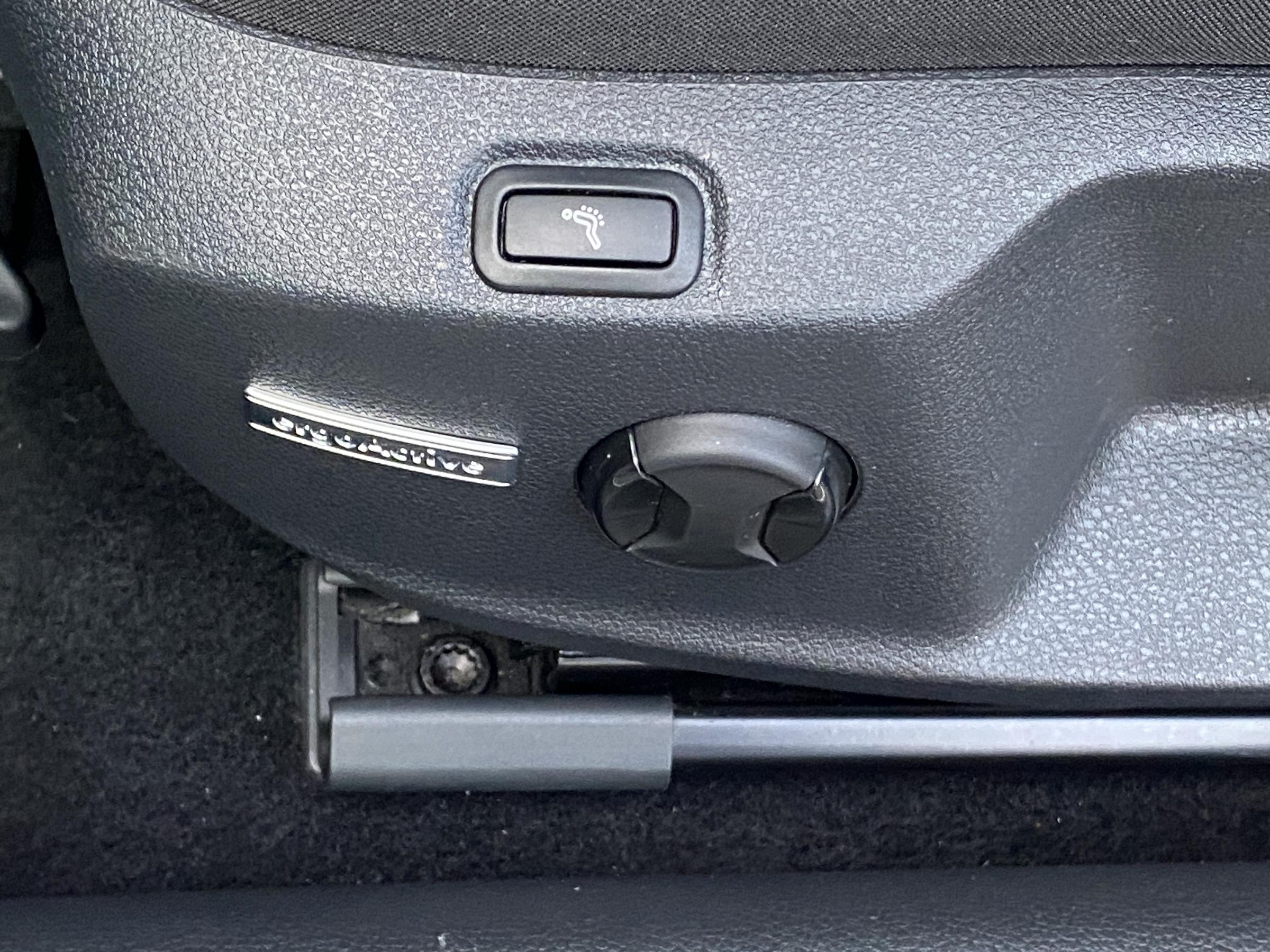 Volkswagen Golf, 2019 - pohled č. 13