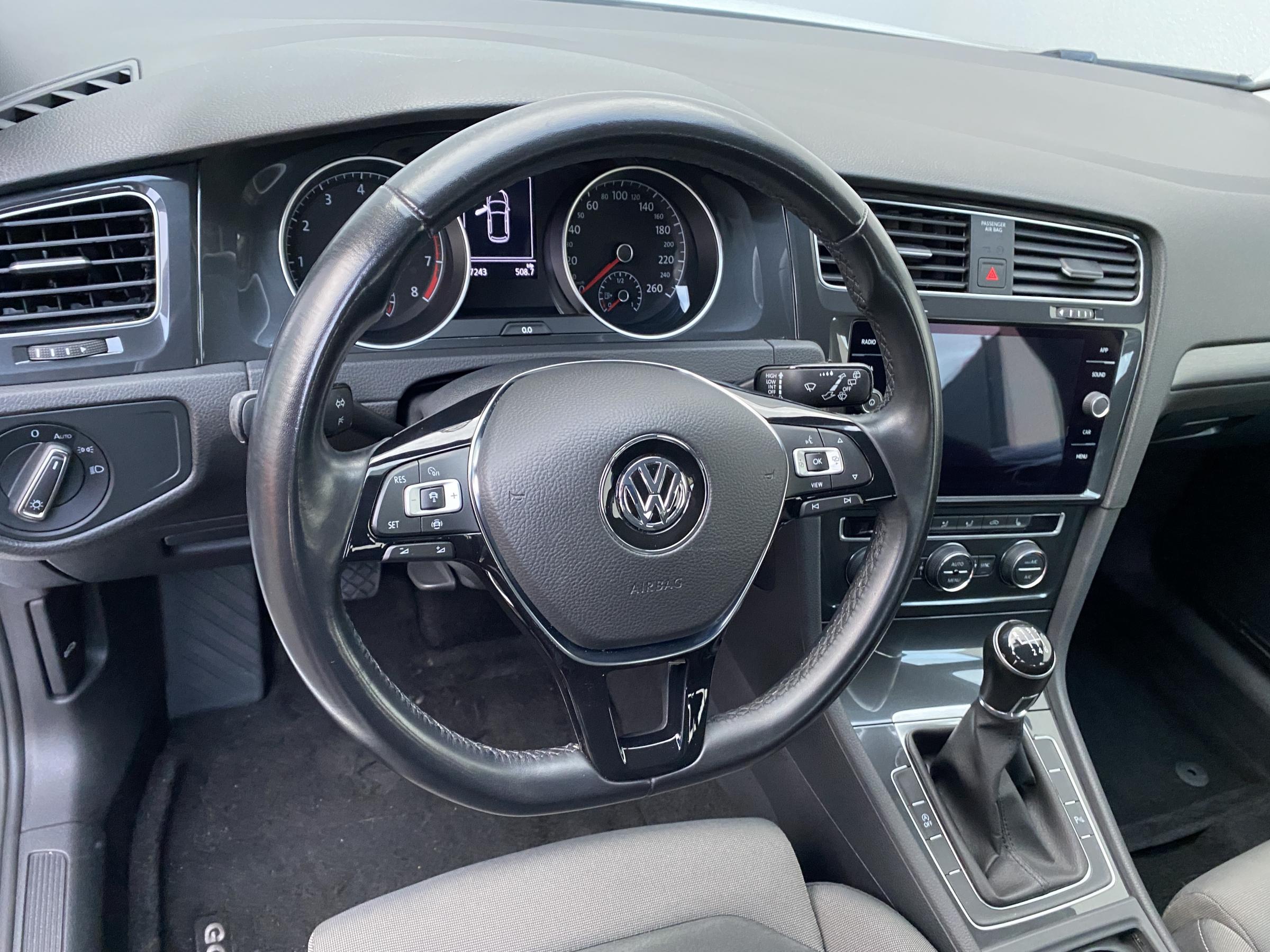 Volkswagen Golf, 2019 - pohled č. 14