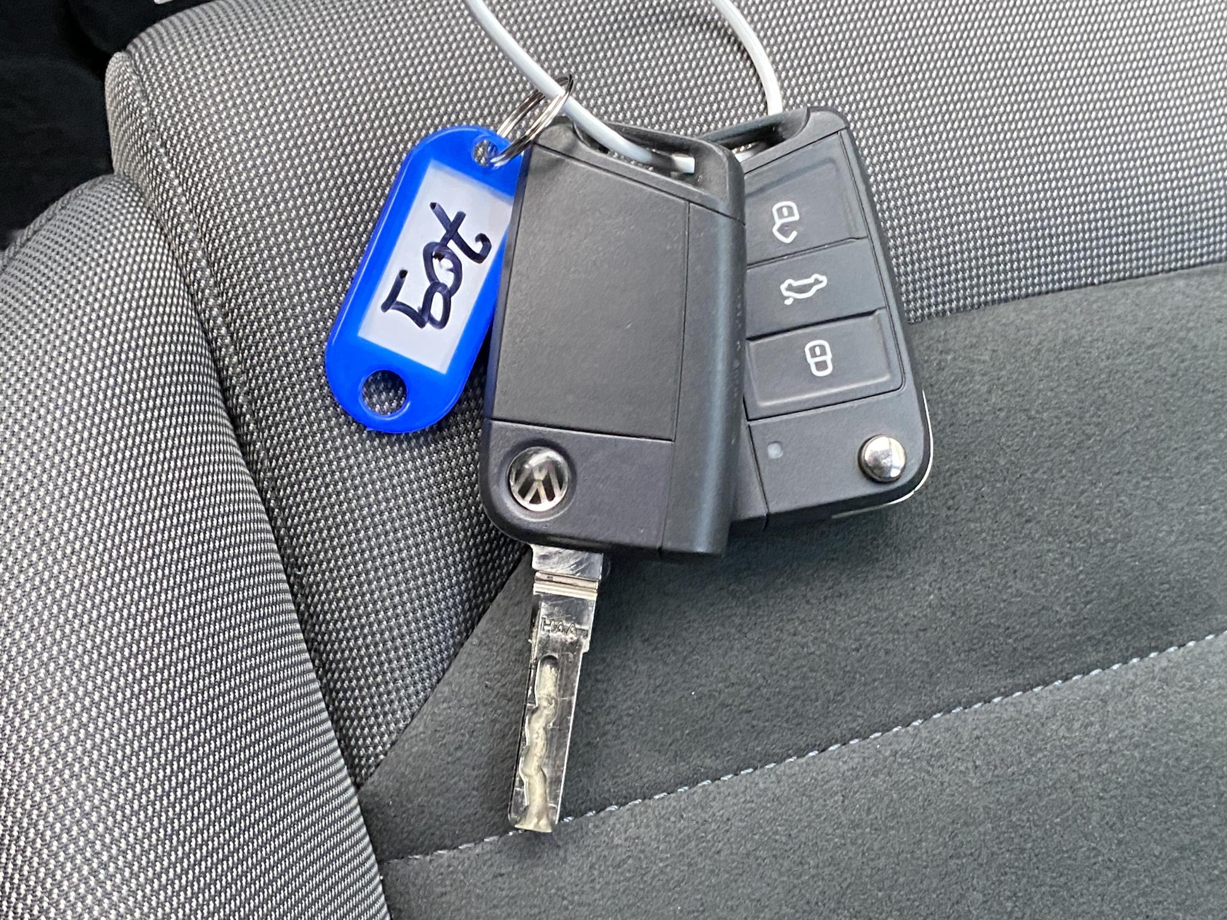 Volkswagen Golf, 2019 - pohled č. 20