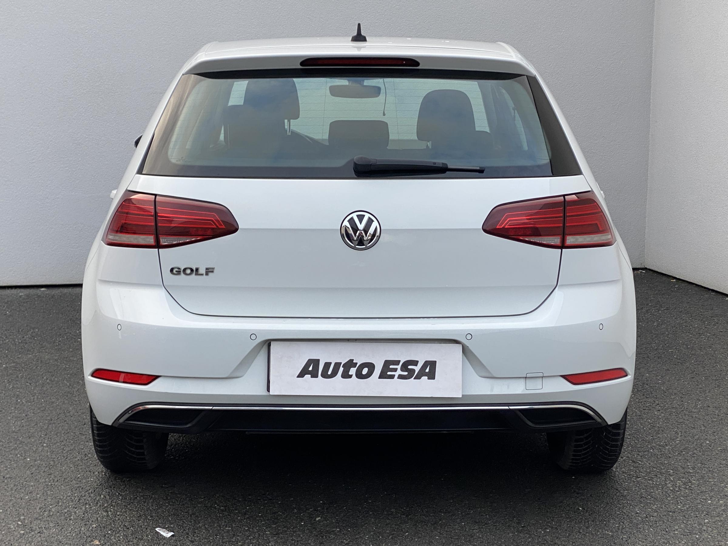 Volkswagen Golf, 2019 - pohled č. 5