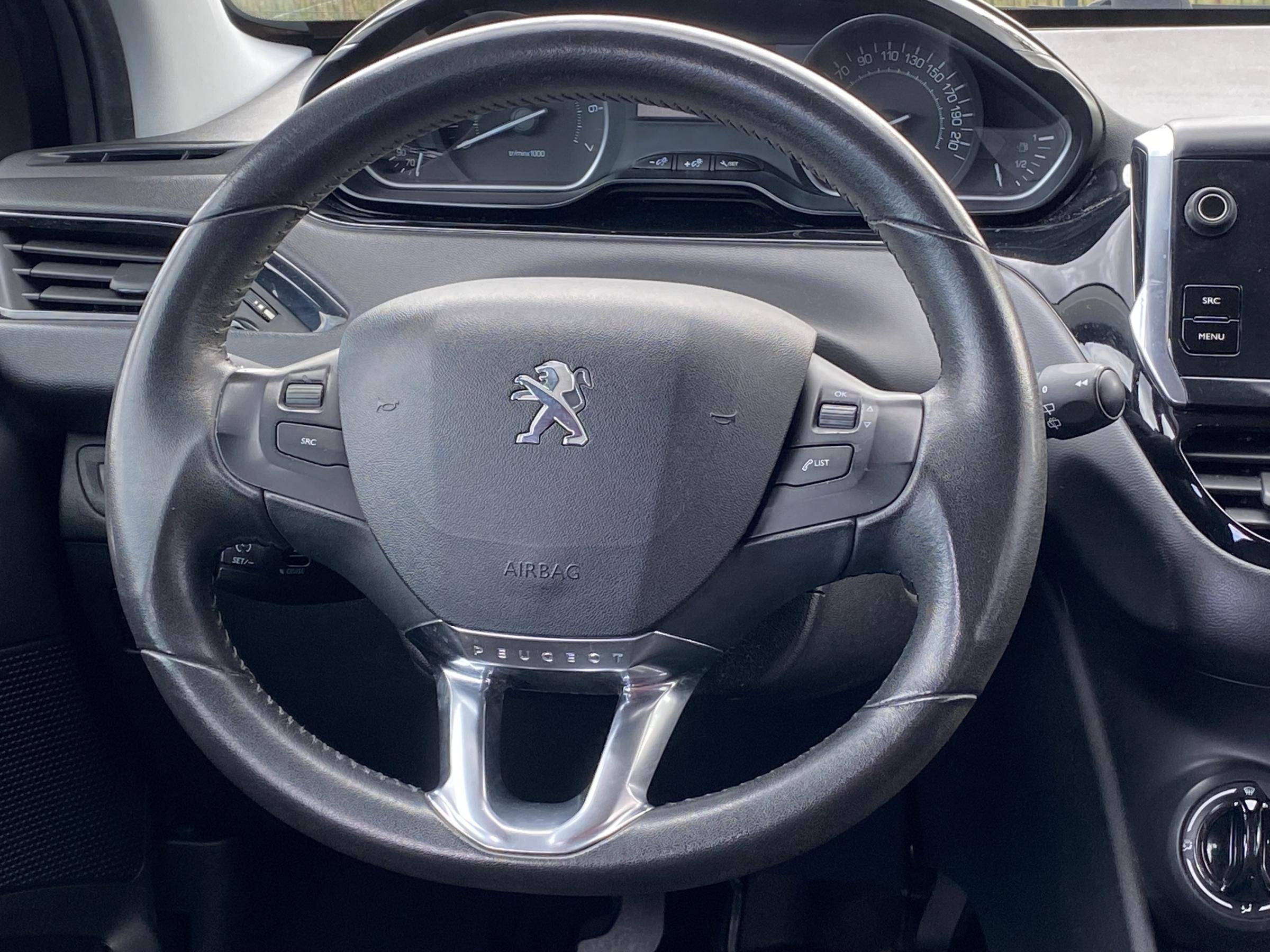 Peugeot 208, 2017 - pohled č. 12