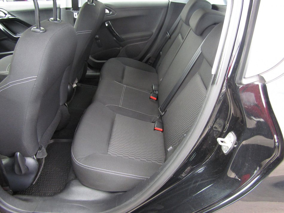 Peugeot 208 1.2 PT Active