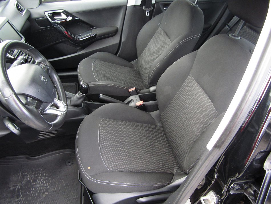 Peugeot 208 1.2 PT Active