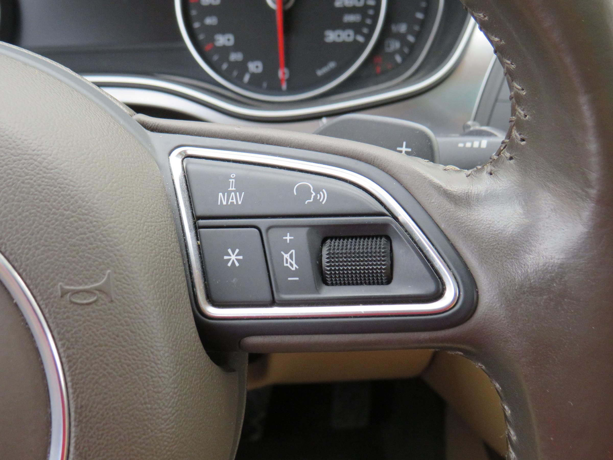 Audi A6, 2011 - pohled č. 20