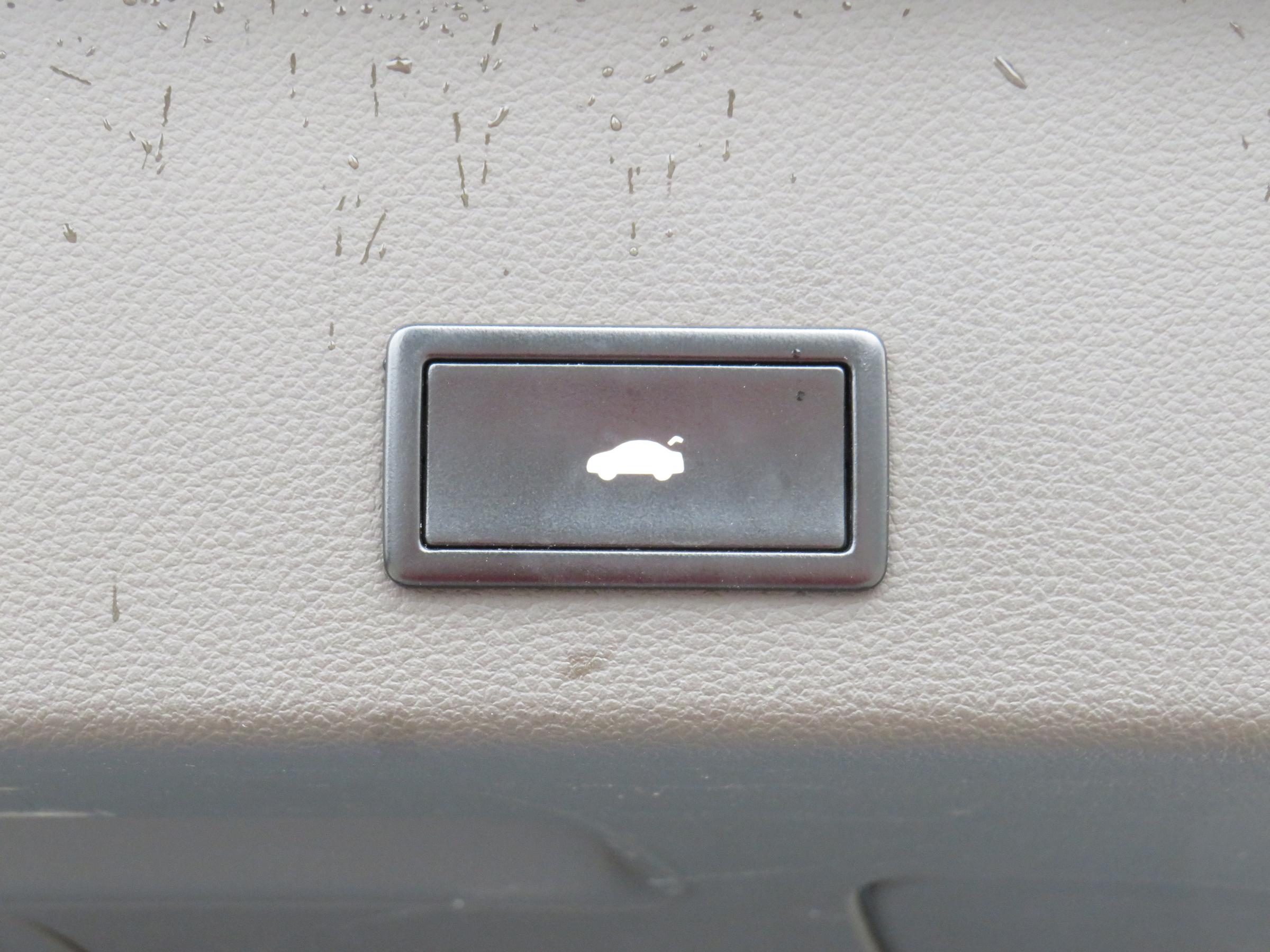 Audi A6, 2011 - pohled č. 25