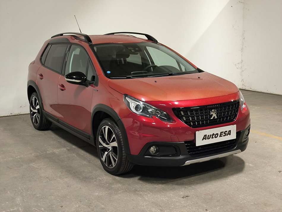 Peugeot 2008 1.2PT 