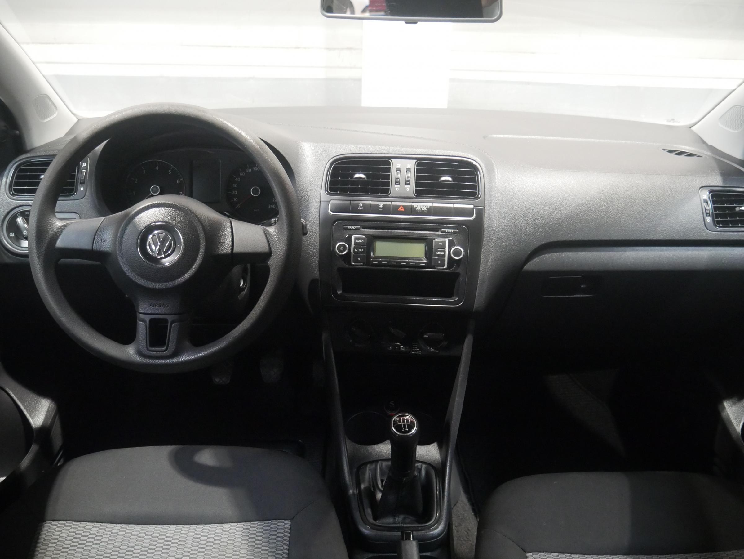 Volkswagen Polo, 2010 - pohled č. 8