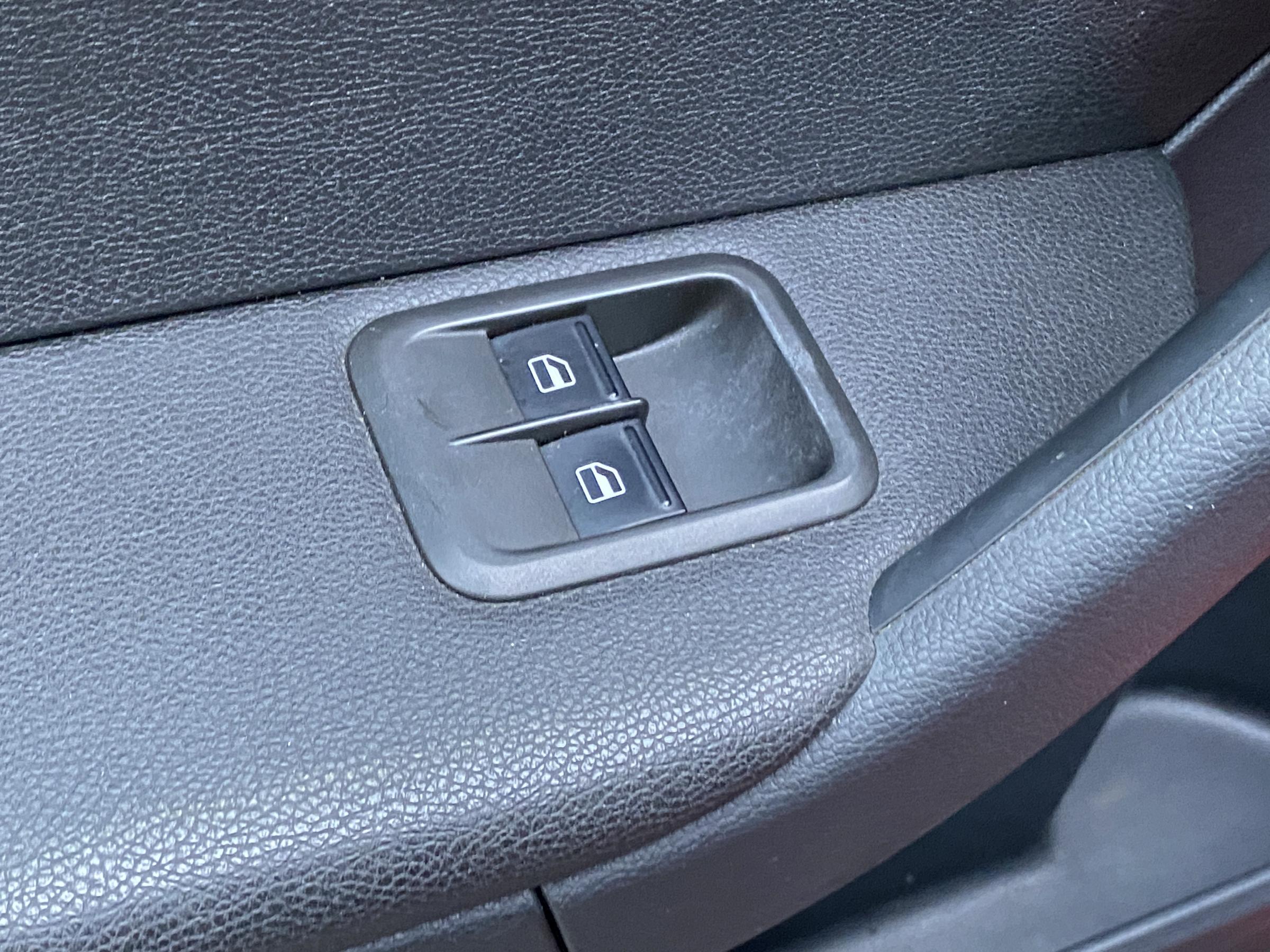 Škoda Yeti, 2015 - pohled č. 11