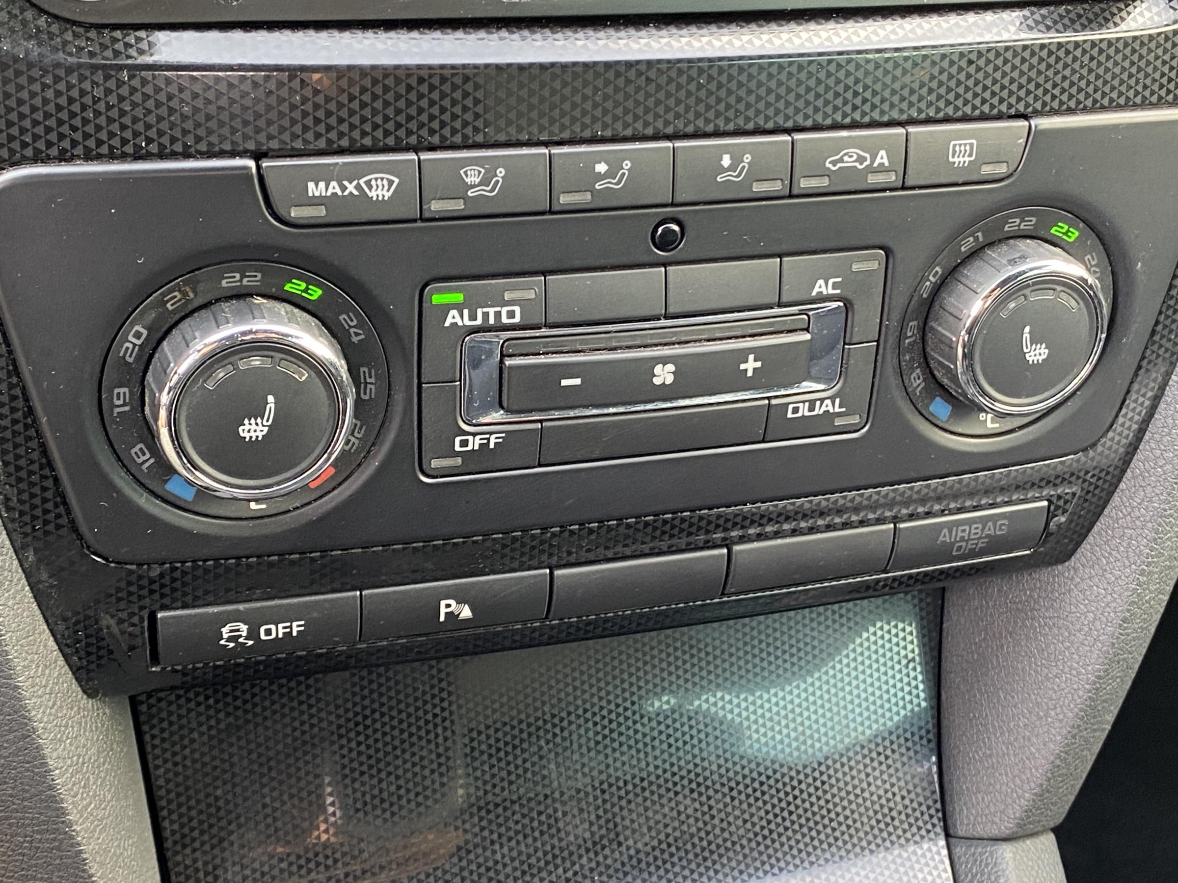 Škoda Octavia, 2012 - pohled č. 15