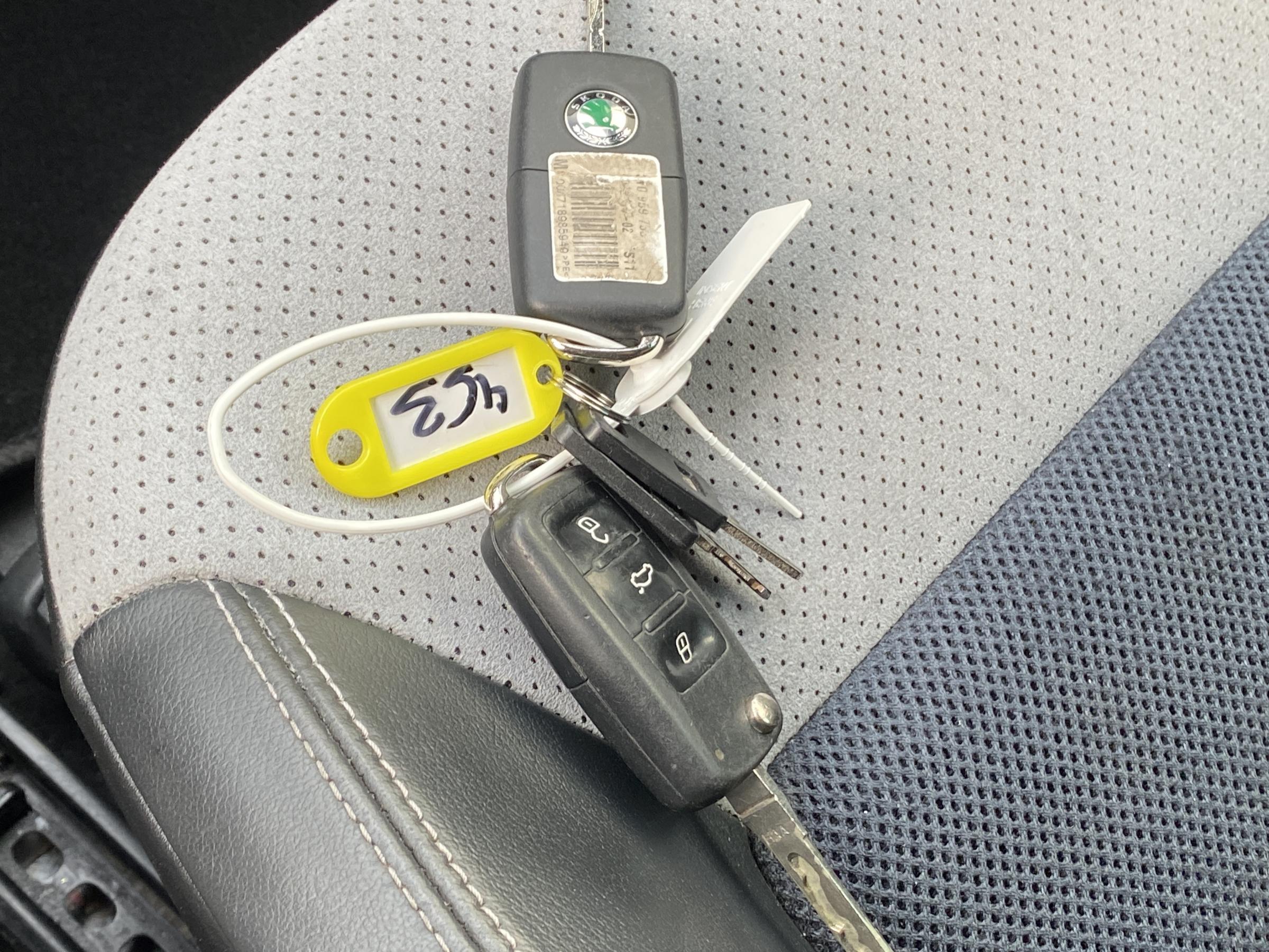 Škoda Octavia, 2012 - pohled č. 17