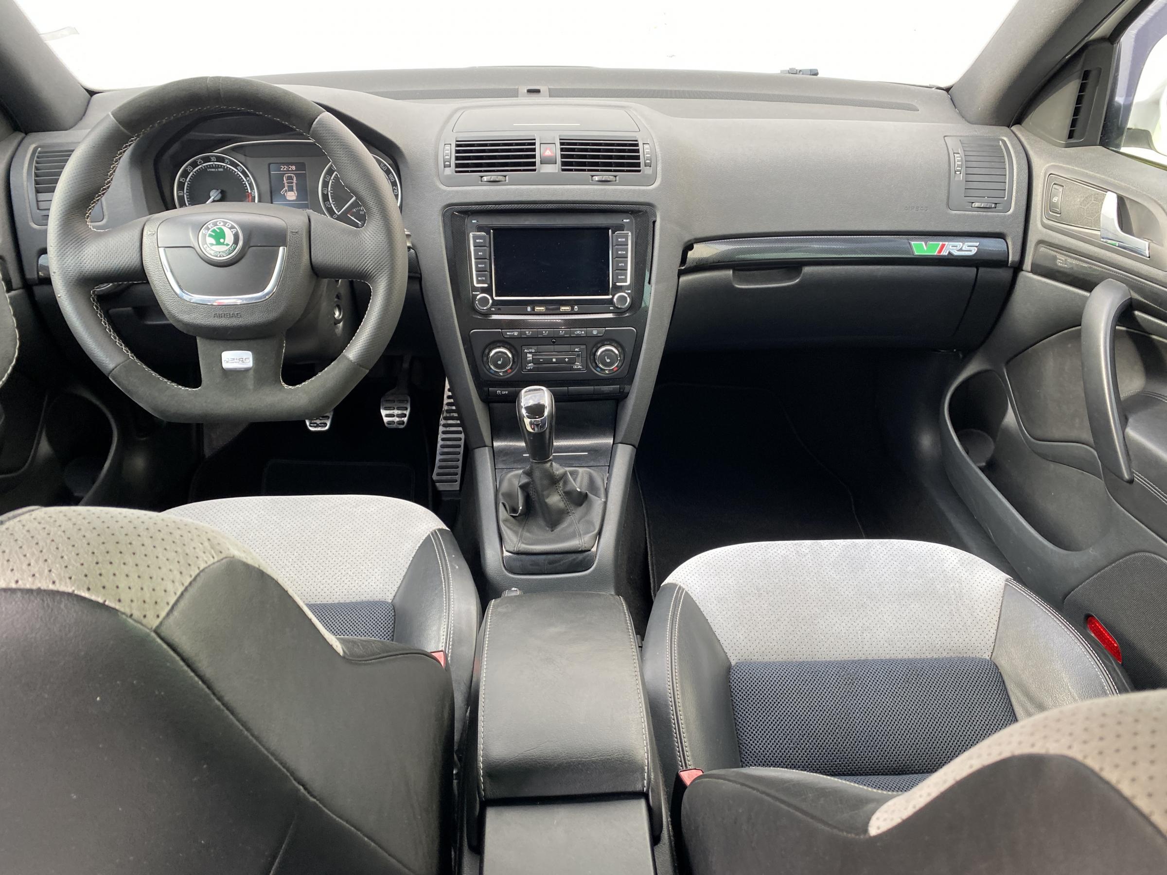 Škoda Octavia, 2012 - pohled č. 8