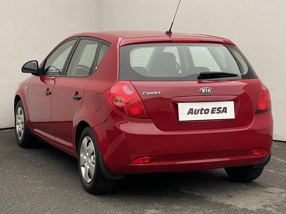 Kia Ceed 1.4 16V 