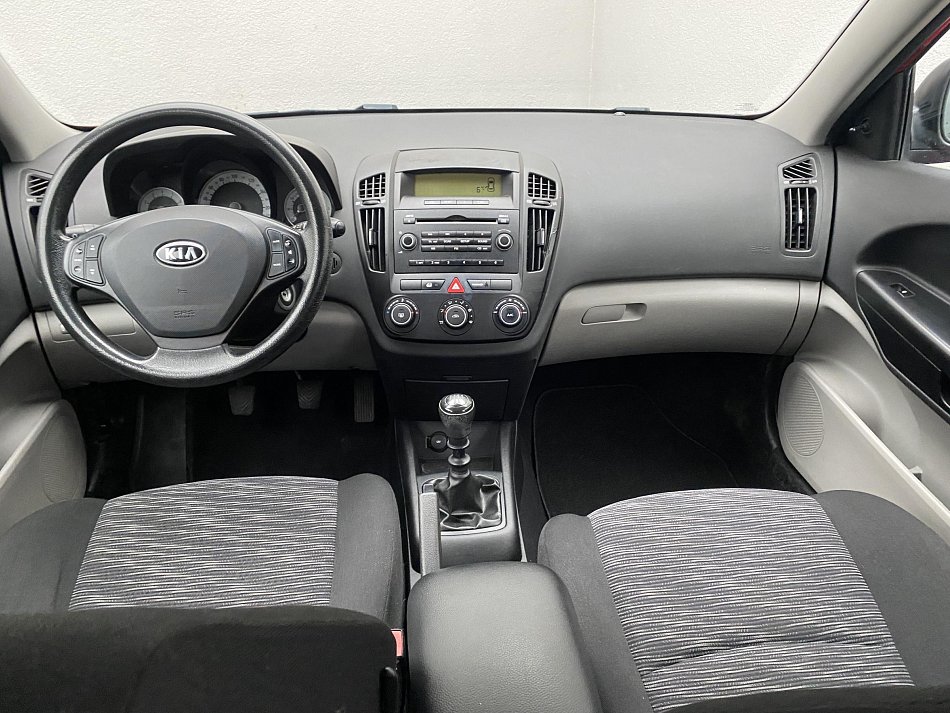 Kia Ceed 1.4 16V 