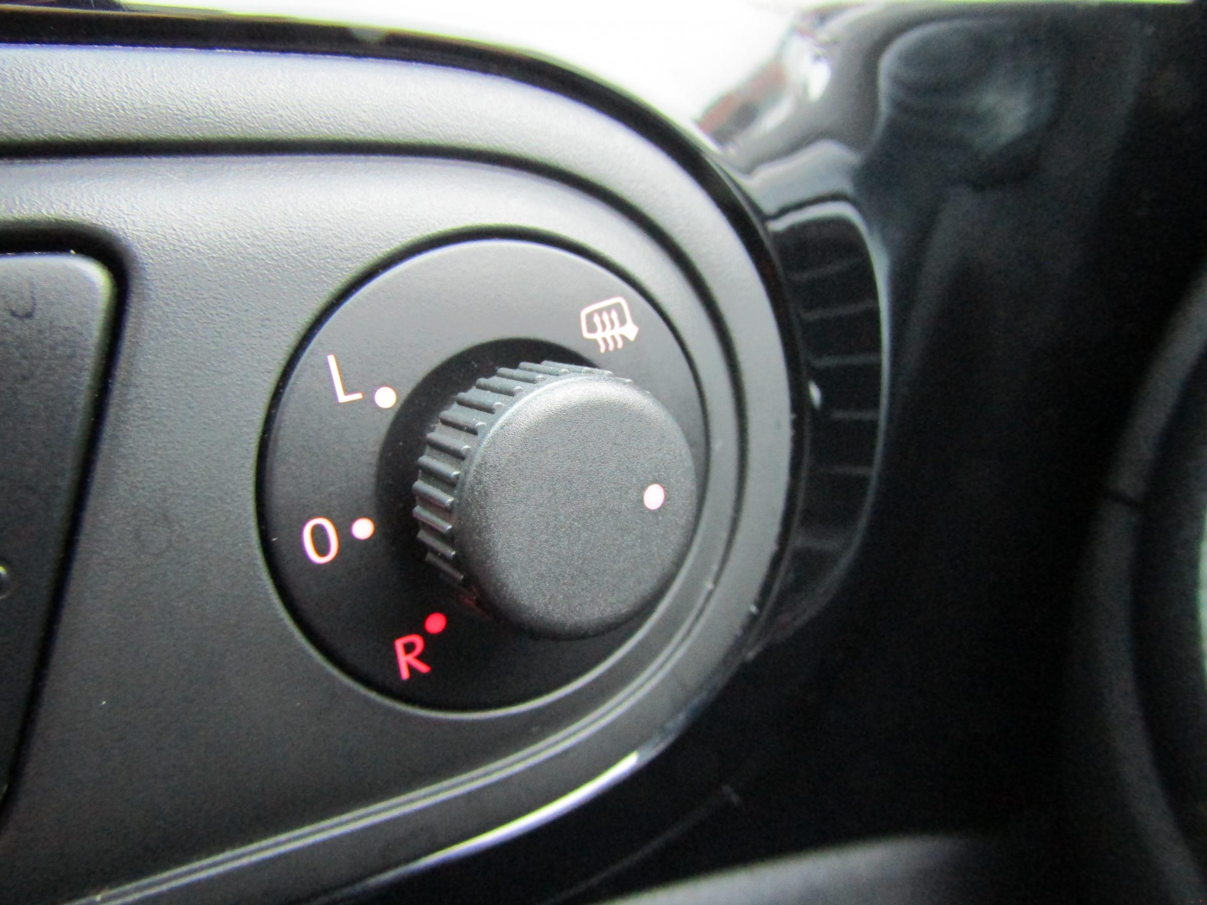 Volkswagen Beetle, 2012 - pohled č. 16