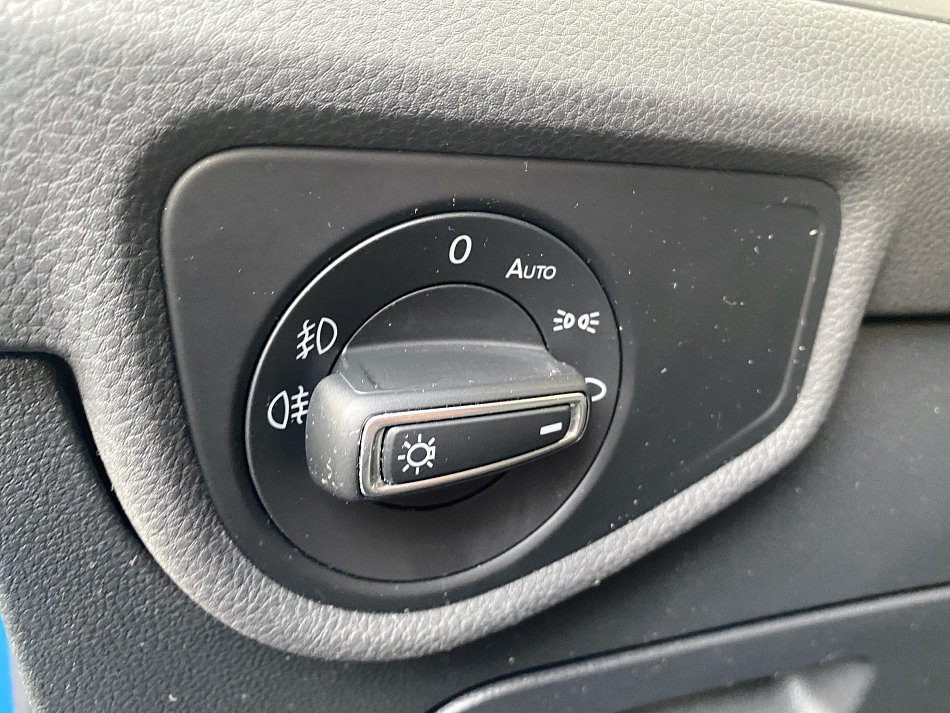 Volkswagen Touran 2.0 TDi 