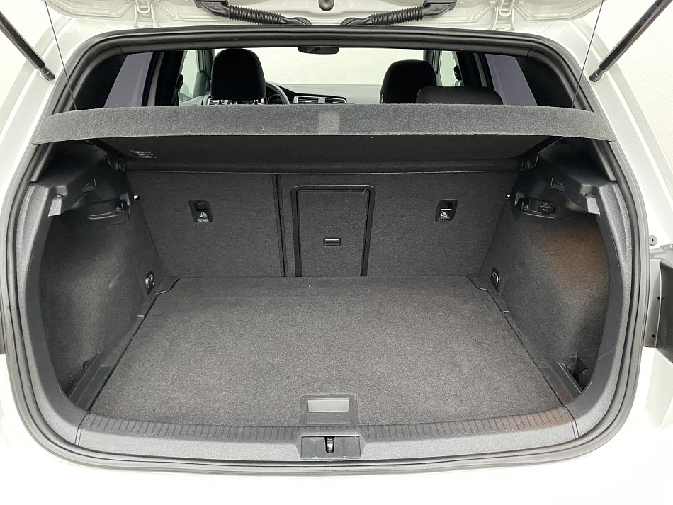 Volkswagen Golf 2.0 TDi GTD