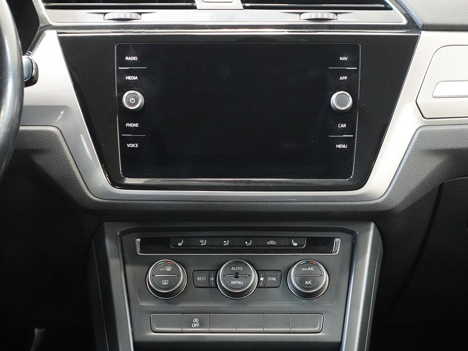 Volkswagen Touran 1.6TDi 