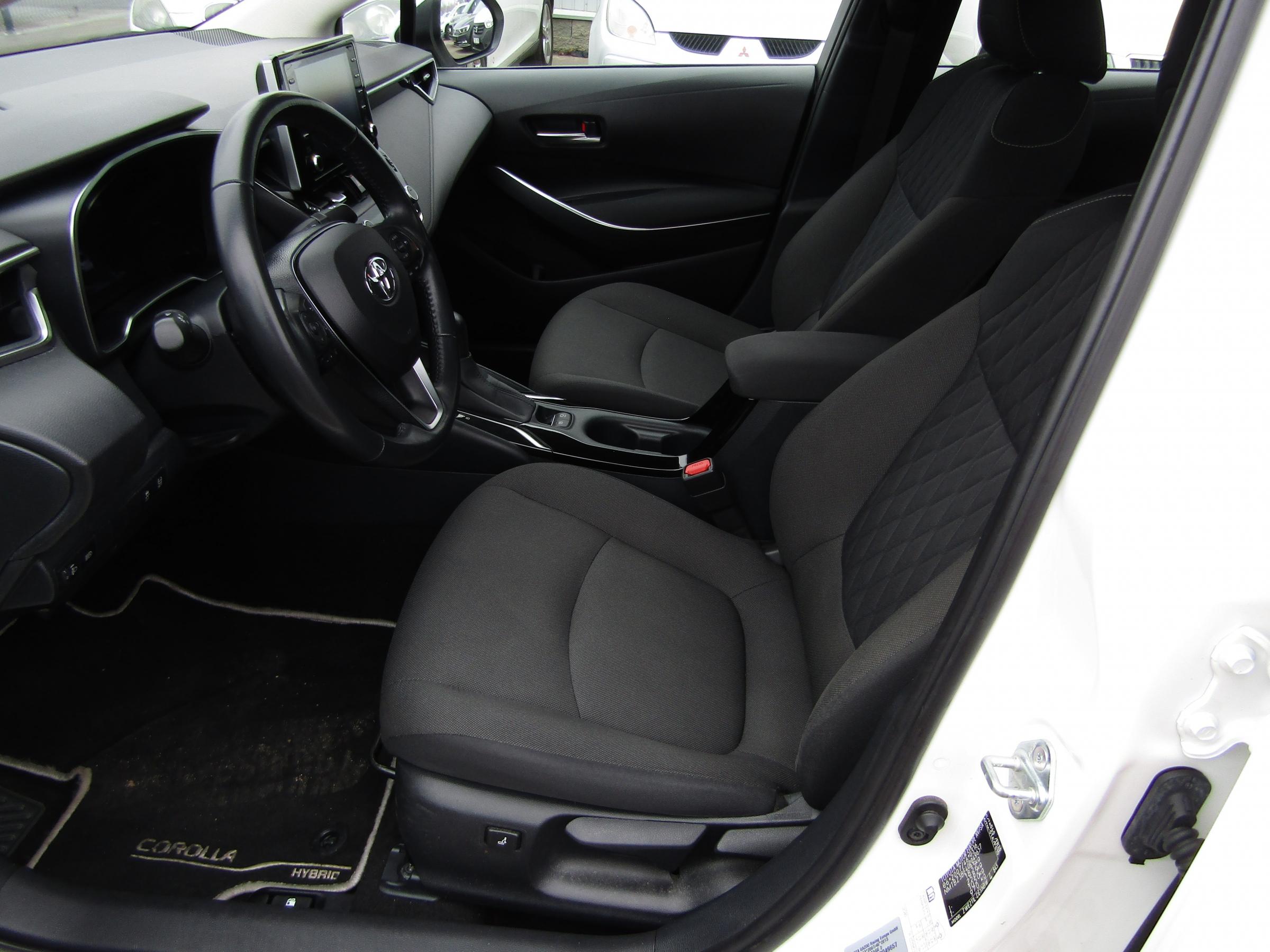 Toyota Corolla, 2021 - pohled č. 9