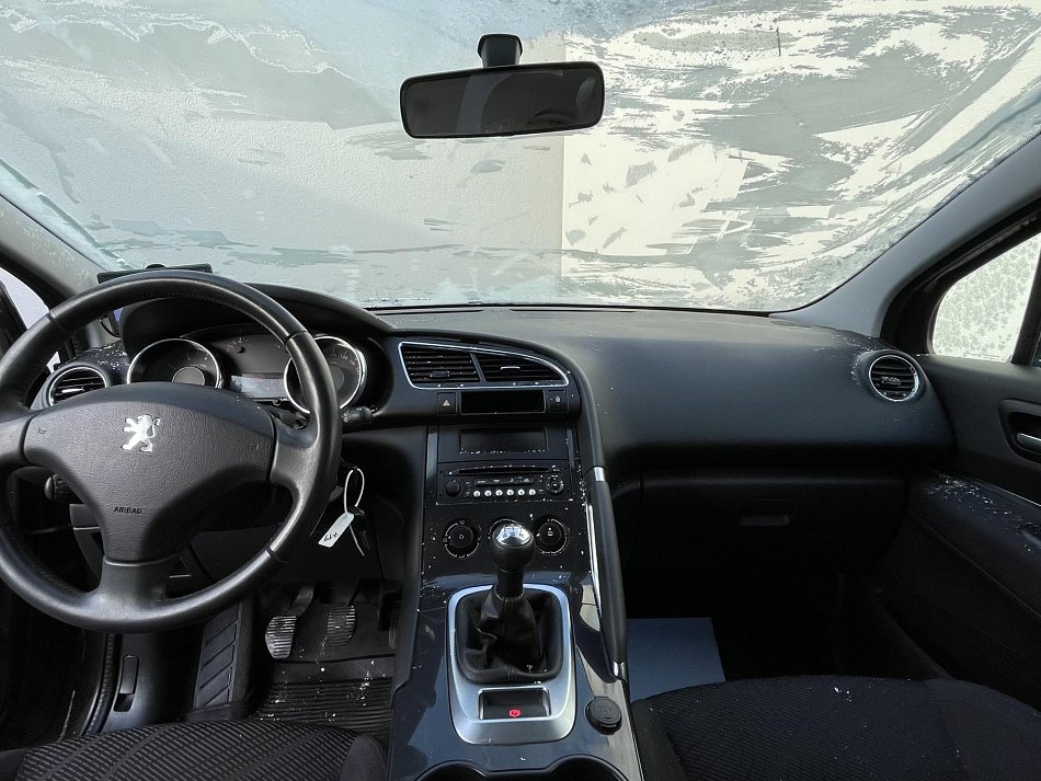 Peugeot 3008 1.6 VTi 