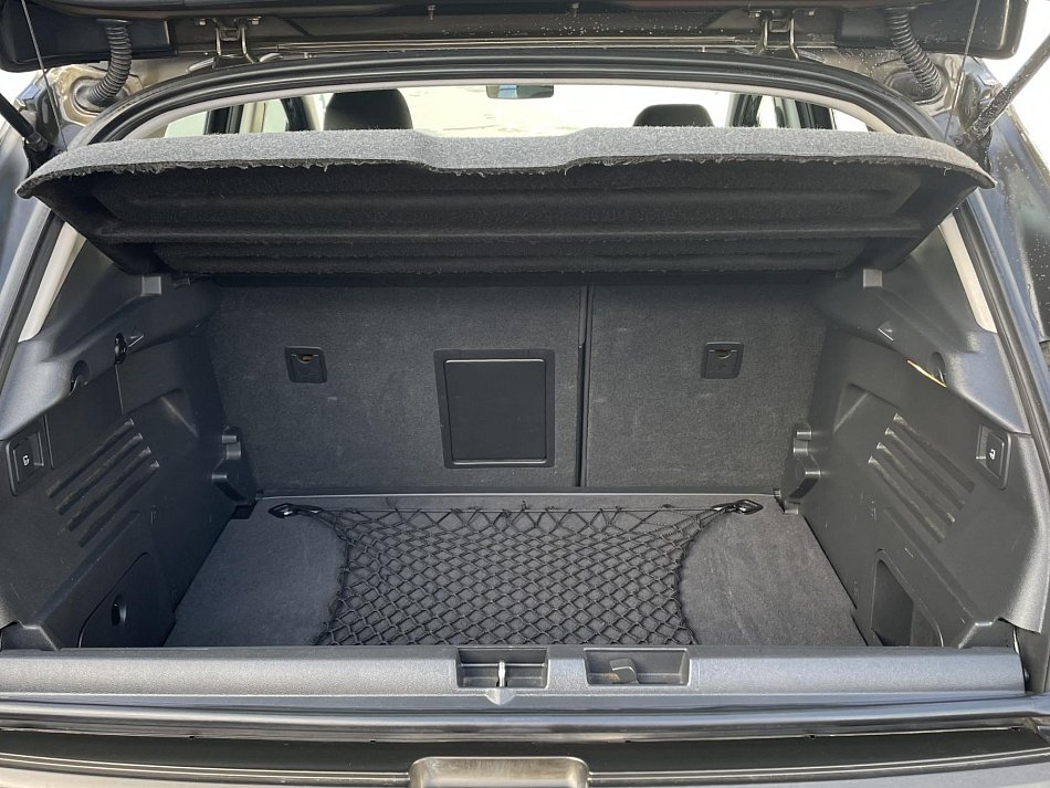 Peugeot 3008 1.6 VTi 