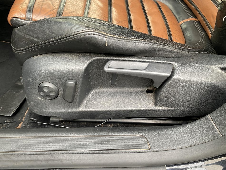 Volkswagen Passat 2.0TDi 