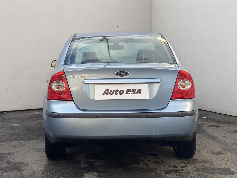 Ford Focus 1.6i 
