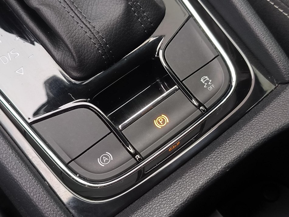 Škoda Karoq 2.0 TDi Style 4X4