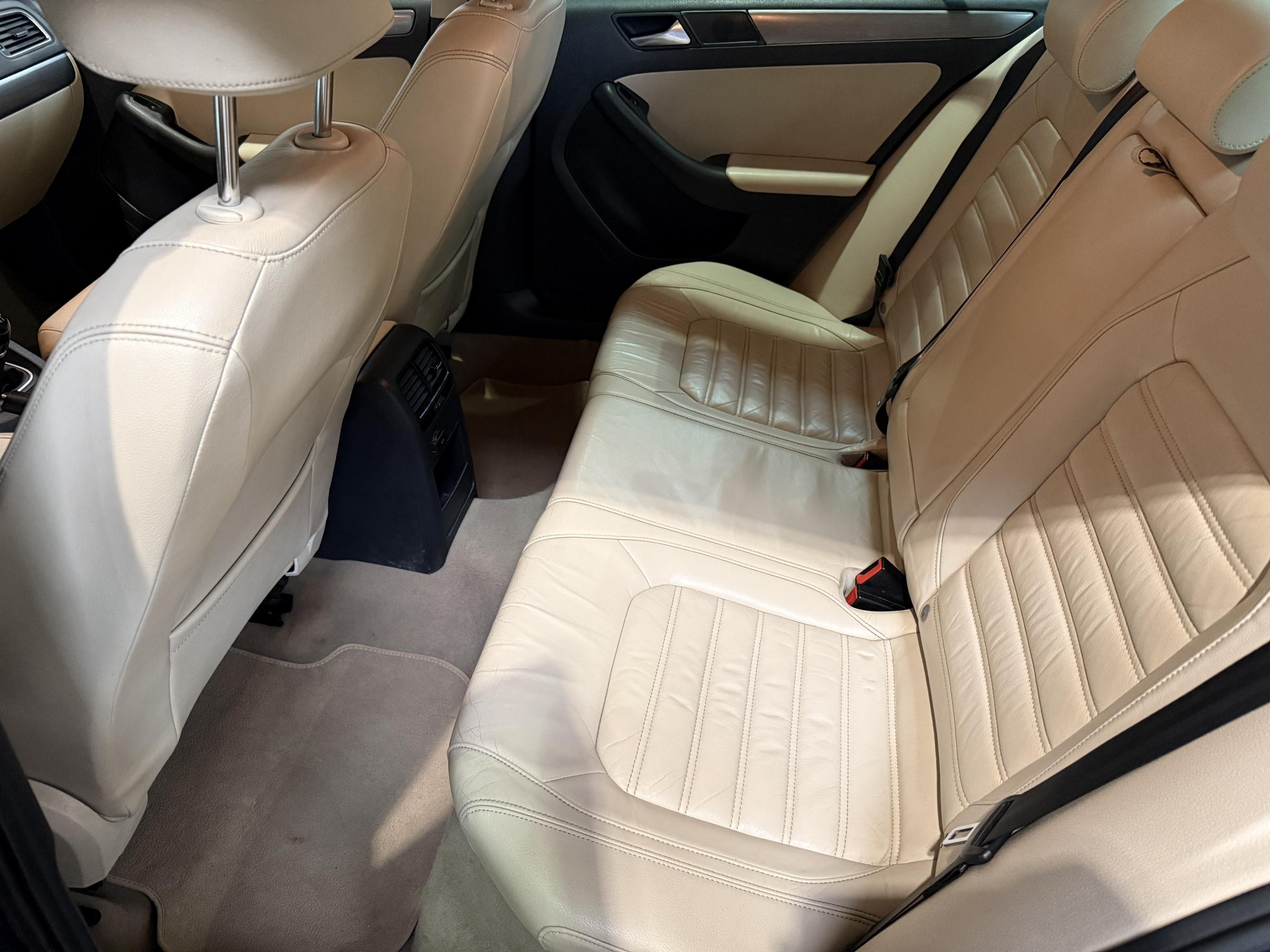 Volkswagen Jetta, 2012 - pohled č. 10