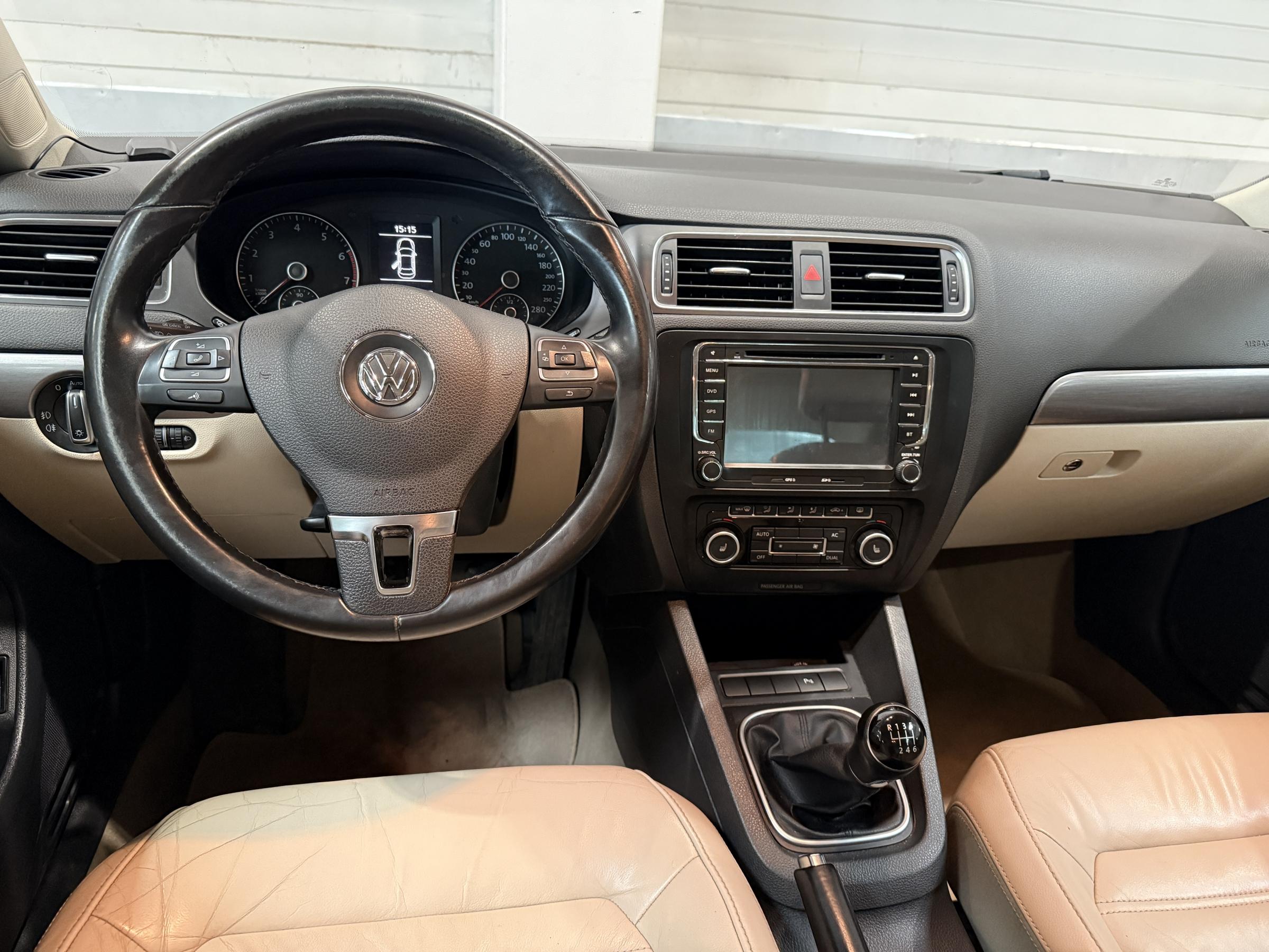 Volkswagen Jetta, 2012 - pohled č. 15